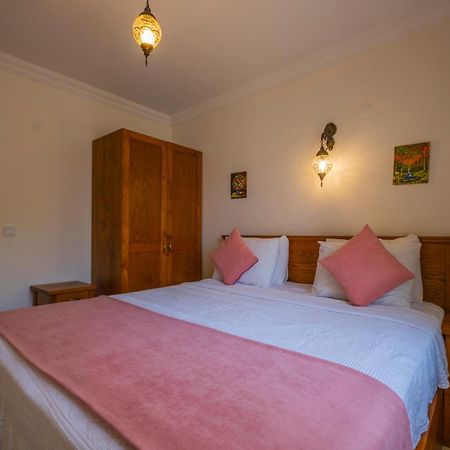 Infinity Lily Apartments Fethiye Habitación foto